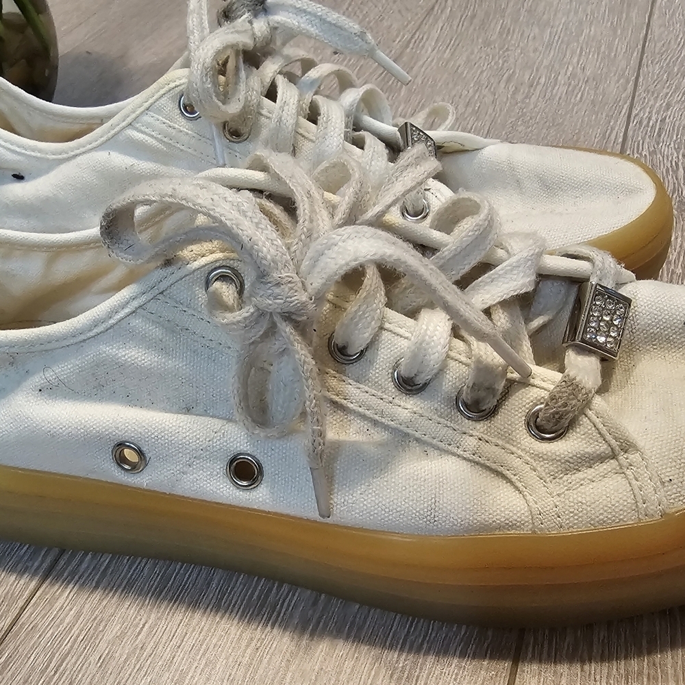 Aldo Platform Sneakers - Picture 2 of 11